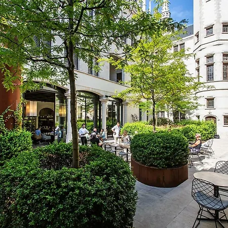 The Fourth - Tafelrond Hotel Leuven